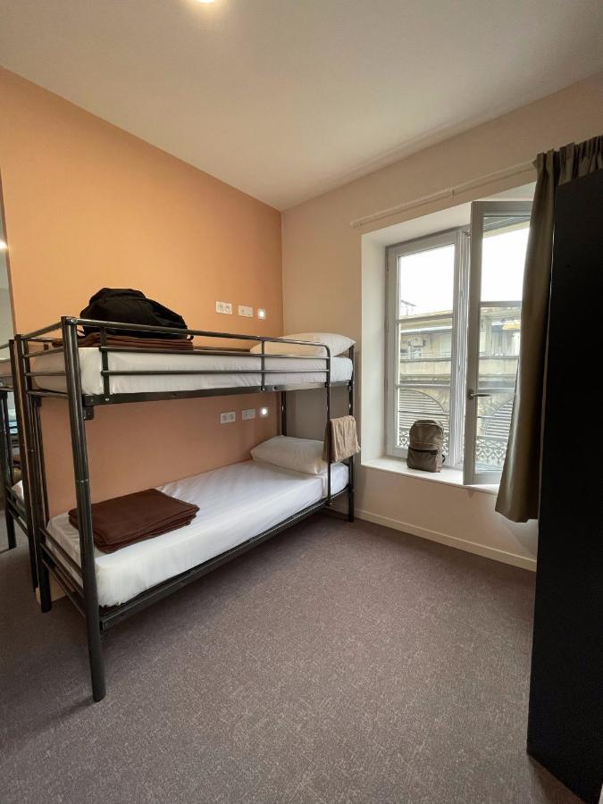 Hostel Flamingo Nimes Gare Centre Εξωτερικό φωτογραφία